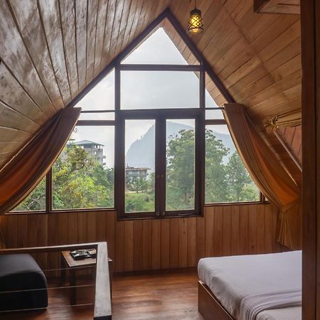 Refresh Inn Ella Kültér fotó