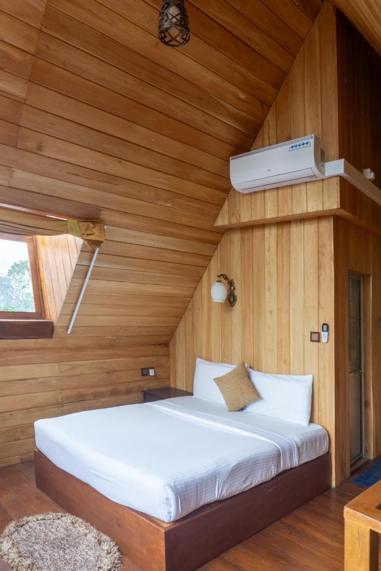 Refresh Inn Ella Kültér fotó